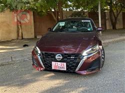 نیسان ئەلتیما